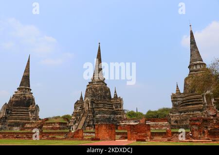 Chedi (pagode) de Wat Phra Sri Sanphet - Parcs historiques de Thaïlande dans la province d'Ayutthaya Banque D'Images