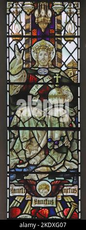 Vitrail de Percy Bacon représentant Christ in Majesty, St Peter's Church, Caversham, Berkshire Banque D'Images