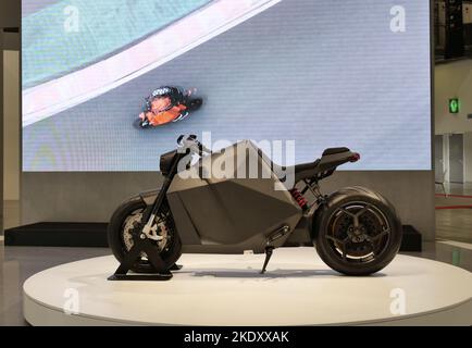 Moto Motocross et accessoires exposés à l'EICMA, exposition internationale de moto le 2022 NOVEMBRE à Milan, Lombardie Banque D'Images