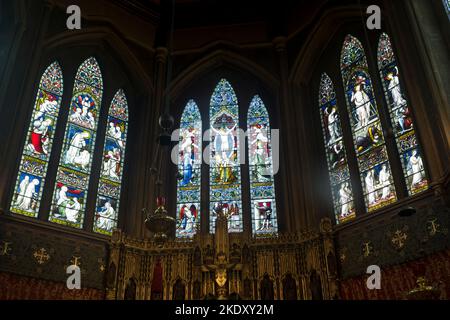 Abse Windows, offrant John the Baptist Church, Leamington Spa, Warwickshire, Angleterre, Royaume-Uni Banque D'Images