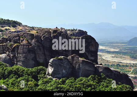 Grèce, monastère Saint-Stephens, un des monastères de Meteora, site classé au patrimoine mondial de l'UNESCO en Thessalie Banque D'Images