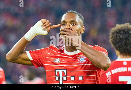 Munich, Allemagne. 08th novembre 2022. Mathys tel, FCB 39 célèbre son but, heureux, rire, célébration, 6-1 dans le match FC BAYERN MÜNCHEN - SV WERDER BREMEN 1.Ligue allemande de football le 8 novembre 2022 à Munich, Allemagne. Saison 2022/2023, match jour 14, 1.Bundesliga, FCB, München, 14.Spieltag crédit: Peter Schatz/Alay Live News Banque D'Images