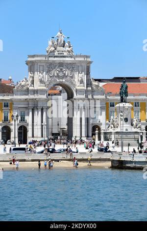 Praca do Comercio et arc de la victoire, Lisbonne, Portugal Banque D'Images