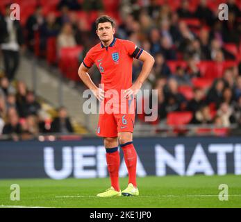 26 septembre 2022 - Angleterre / Allemagne - Ligue des Nations de l'UEFA - Ligue A - Groupe 3 - Stade Wembley Harry Maguire, de l'Angleterre, semble abattu après avoir concédé une peine lors du match de la Ligue des Nations de l'UEFA contre l'Allemagne. Image : Mark pain / Alamy Live News Banque D'Images