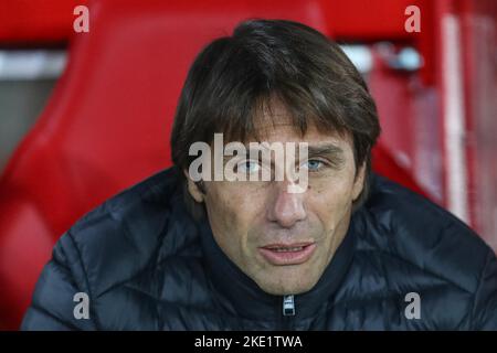 Nottingham, Royaume-Uni. 09th novembre 2022. Antonio Conte Directeur de Tottenham Hotspur pendant le match de la coupe Carabao troisième tour Nottingham Forest vs Tottenham Hotspur à City Ground, Nottingham, Royaume-Uni, 9th novembre 2022 (photo de Gareth Evans/News Images) à Nottingham, Royaume-Uni le 11/9/2022. (Photo de Gareth Evans/News Images/Sipa USA) Credit: SIPA USA/Alay Live News Banque D'Images