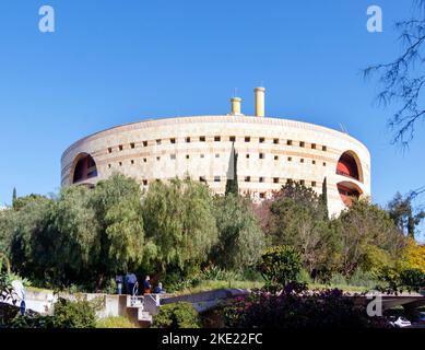 Torre Triana junta bâtiment Gouvernement andalou construit en 1993 conçu par l'architecte Francisco Javier Saenz de Oiza stye postmoderne séville espagne Banque D'Images