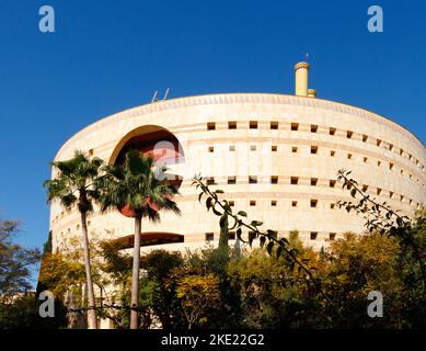 Torre Triana junta bâtiment Gouvernement andalou construit en 1993 conçu par l'architecte Francisco Javier Saenz de Oiza stye postmoderne séville espagne Banque D'Images