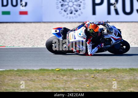 Divers emplacements, Italie. 09th novembre 2022. N°60 Michael van der Mark NED BMW M1000 RR BMW Motorrad WorldSBK Teamito TT Assen, Assen - Olanda 22-24 APRILE 2022 pendant 2022 Superbike SBK saison portraits archive, World Superbike - SBK dans divers endroits, Italie, 09 novembre 2022 Credit: Independent photo Agency/Alay Live News Banque D'Images