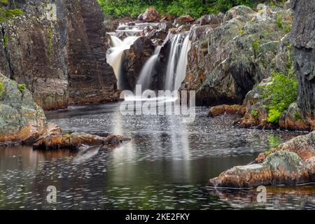 Cascade du ruisseau la Manche, parc provincial la Manche, Terre-Neuve-et-Labrador, T.-N.-L., Canada Banque D'Images