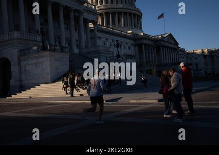 Washington, États-Unis. 09th novembre 2022. Une vue générale du Capitole des États-Unis, à Washington, DC, mercredi, 9 novembre, 2022. (Graeme Sloan/Sipa USA) Credit: SIPA USA/Alay Live News Banque D'Images