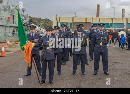 Cork Gardai Centenary Parade, pour marquer l'arrivée du Gardai à la ville, il y a 100 ans. Défilé a eu lieu le 2022 novembre. Banque D'Images