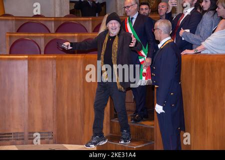 Rome, Italie. 09th novembre 2022. La chanteuse italienne Vasco Rossi lors de la cérémonie de remise de la "Lupa Capitolina" à Rome (photo de Matteo Nardone/Pacific Press) crédit: Pacific Press Media production Corp./Alay Live News Banque D'Images