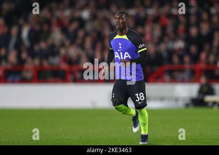 Yves Bissouma #38 de Tottenham Hotspur pendant le match de la coupe Carabao la forêt de Nottingham contre Tottenham Hotspur à City Ground, Nottingham, Royaume-Uni, 9th novembre 2022 (photo de Gareth Evans/News Images) Banque D'Images