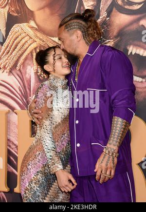 Lola Iolani Momoa et Jason Momoa arrivent à la première de 'Slumberland' à Los Angeles qui s'est tenue à AMC Century City à Century City, CA sur 9 novembre 2022. © Janet Gough / AFF-USA.COM Banque D'Images