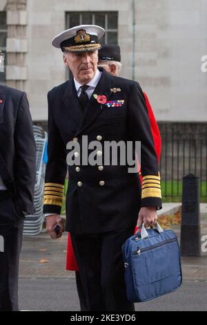 L'amiral Sir Benjamin John Key, KCB, CBE, ADC est un officier supérieur de la Marine royale à Whitehall, dans le centre de Londres, au Royaume-Uni Banque D'Images