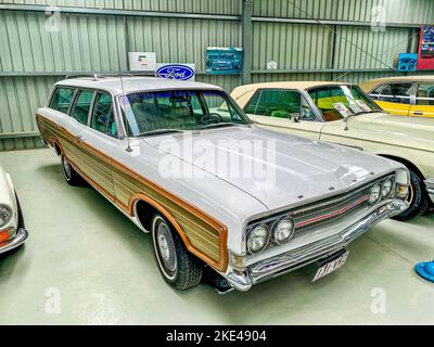 Un gros plan d'un Ford Falcon Station Wagon expose au Musée national des transports en Australie Banque D'Images