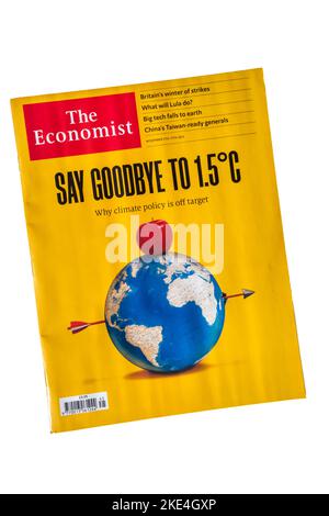 La couverture du numéro de novembre 2022 d'Economist lit Au revoir à 1,5 C. Pourquoi la politique climatique est hors cible. Banque D'Images