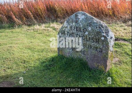 L'image est celle des mémoriaux de Clan Stone au champ de bataille de Culloden Moor, près d'Inverness Banque D'Images