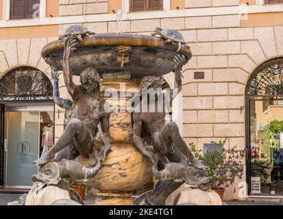 Rome, Italie - 04/12/2018: La fontaine des tortues Banque D'Images