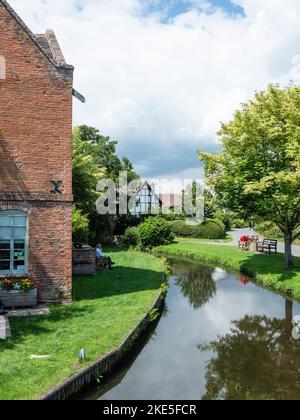 Old dovecote est maintenant une boutique communautaire, River Arrow, Eardisland, Herefordshire, Angleterre Banque D'Images