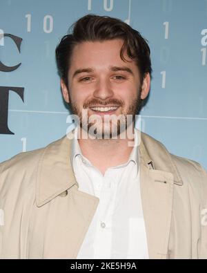 09 novembre 2022 - Los Angeles, Californie - Ben Stillwell. Apple TV+ Comedy â€œMythic Questâ (Credit image: © Billy Bennight/AdMedia via ZUMA Press Wire) Banque D'Images