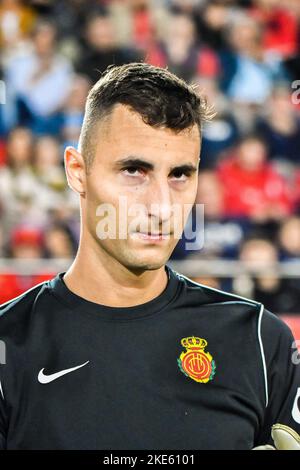 MALLORCA, ESPAGNE - NOVEMBRE 9: Dominik Greif du RCD Mallorca se concentre avant le match entre le RCD Mallorca et l'Atletico de Madrid de la Liga Santander sur 9 novembre 2022 à visiter le stade de Majorque son Moix à Majorque, Espagne. (Photo de Samuel Carreño/ PX Images) Banque D'Images