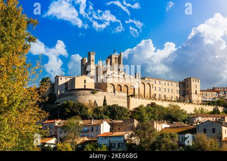 La cathédrale Saint-Nazaire-et-Saint-Celse est une église de style gothique à Béziers, Hérault, Occitanie, France Banque D'Images