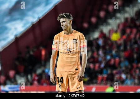 MALLORCA, ESPAGNE - NOVEMBRE 9: Marcos Llorente de l'Atletico de Madrid se concentre pendant le match entre le RCD Mallorca et l'Atletico de Madrid de la Liga Santander sur 9 novembre 2022 à visiter le stade de Majorque son Moix à Majorque, Espagne. (Photo de Samuel Carreño/ PX Images) Banque D'Images