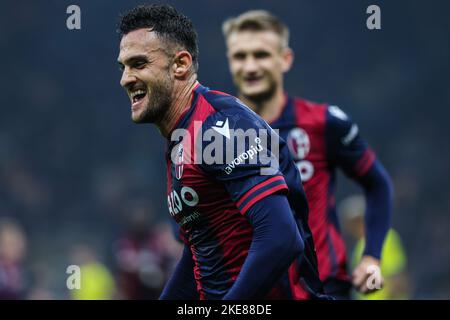 Milan, Italie. 09th novembre 2022. Charalampos Lykogiannis du FC de Bologne célèbre après avoir marquant un but lors de la série Un match de football 2022/23 entre le FC Internazionale et le FC de Bologne au stade Giuseppe Meazza, Milan, Italie sur 09 novembre 2022 Credit: Agence de photo indépendante/Alamy Live News Banque D'Images