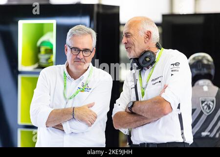 Sakhir, Bahreïn - 10/11/2022, ALVES Pierre (fra), FINOT Jean-Marc (fra), Directeur de Stellantis Motorsport, portrait pendant les 8 heures de Bahreïn 2022, 6th tour du Championnat mondial d'endurance FIA 2022 sur le circuit international de Bahreïn de 9 novembre à 12, 2022 à Sakhir, Bahreïn - photo Joao Filipe / DPPI Banque D'Images