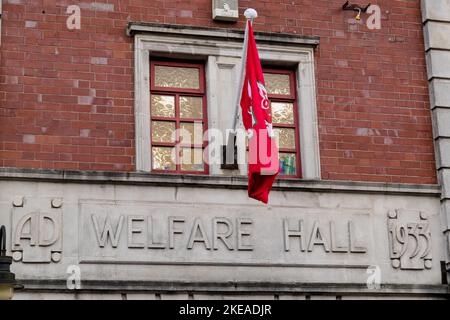 RHONDDA, PAYS DE GALLES - 09 NOVEMBRE 2022 : marque du pays de Galles avant l'annonce de l'équipe Cymru pour la coupe du monde de la FIFA 2022 au Tylorstown Welfare Hall, Rhondd Banque D'Images