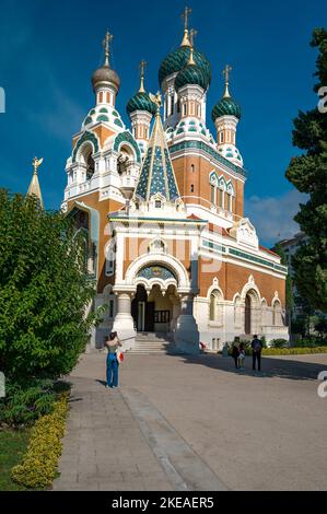 La cathédrale orthodoxe Saint-Nicolas est une cathédrale orthodoxe de l'est située dans la ville française de Nice. Propriété de la Fédération de Russie. Banque D'Images