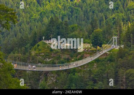 Pont suspendu ehrenberg, ligne 179, Tyrol, Autriche Banque D'Images