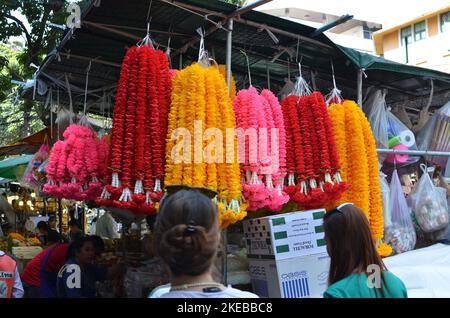 Marché aux fleurs Bangkok coloré Dékoration frais floral Banque D'Images