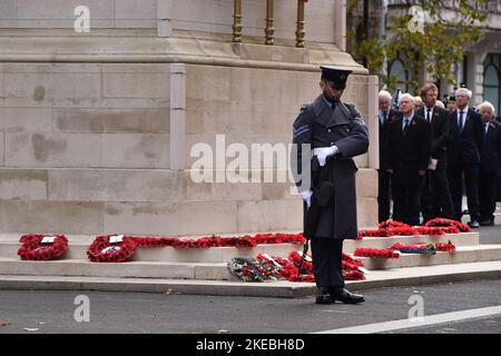 Londres, Angleterre, Royaume-Uni. 11th novembre 2022. Service annuel du souvenir au Cenotaph, organisé par l'Association du Front occidental, pour rappeler ceux qui ont servi leur pays pendant la Grande Guerre de 1914-18. (Image de crédit : © Thomas Krych/ZUMA Press Wire) Banque D'Images