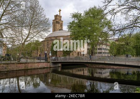 Europe, Allemagne, Sud de l'Allemagne, Bade-Wurtemberg, Forêt Noire, Eglise du coeur sacré à l'Enz dans le centre de Pforzheim Banque D'Images