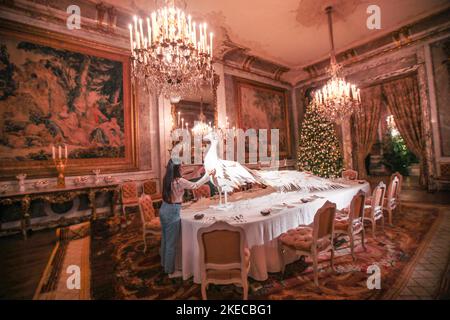 Waddesdon Manor Buckinghamshire, Angleterre.11 novembre 2022 en novembre, Noël à Waddesdon revient pour sa 20th année, avec des décorations étincelantes et des expositions à thème à l'intérieur de la maison pour la première fois depuis le 2019,12 novembre 2022 – 2 janvier 2023.Paul Quezada-Neiman/Alamy Live News Banque D'Images