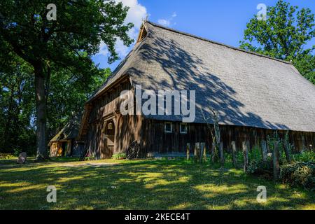 L'Emhoff à Wilsede l'une des plus anciennes fermes près de Bispingen, Lüneburger Heide, Basse-Saxe, Allemagne, Europe Banque D'Images