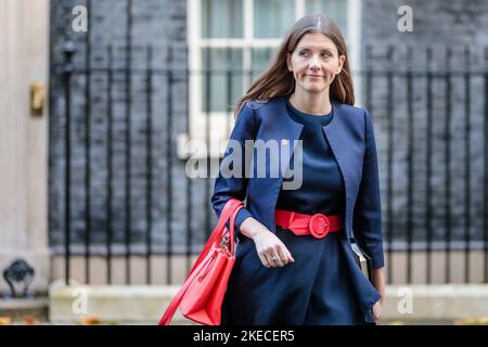 Downing Street, Londres, Royaume-Uni. 8th novembre 2022. Michelle Donelan, députée, secrétaire d'État au numérique, à la Culture, aux médias et au Sport, assiste à l'hebdomadaire CABI Banque D'Images