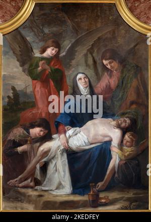 LUZERN, SUISSE - JUNY 24, 2022: La peinture de Pieta dans l'église Franziskanerkirche par Joseph Balmer (1899). Banque D'Images