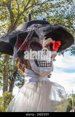 La Calavera Catrina (crâne de la capper) ou Catrina la Calavera Garbancera (crâne élégant). Banque D'Images