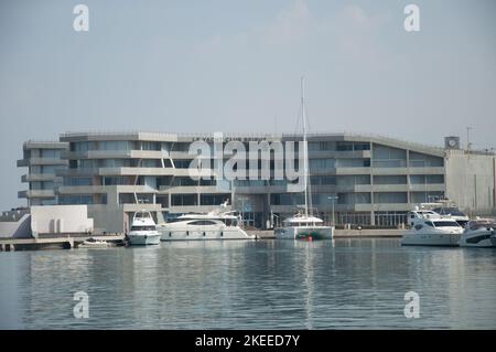 Le Yacht Club Beyrouth et Marina, Beyrouth, Liban, Moyen-Orient Banque D'Images