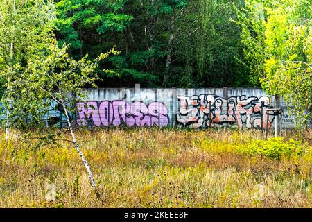 Mur de Berlin. Vestiges de l'ancien mur de l'arrière-pays à Landschaftspark Rudow-Altglienicke,Treptow-Koenick,Berlin Banque D'Images