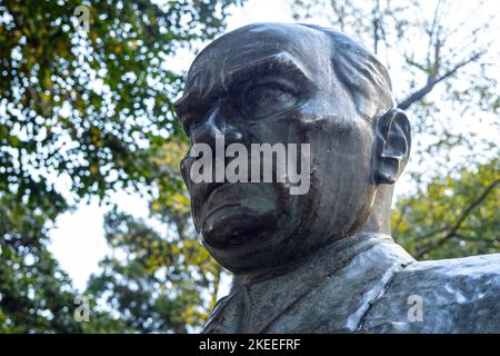 ISTANBUL - octobre 15 : buste de Mustafa Kemal Ataturk au parc Gulhane d'Istanbul sur 15 octobre. 2021 en Turquie Banque D'Images