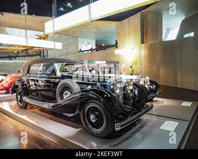 Stuttgart, Allemagne. 28th octobre 2022. 1937 Mercedes-Benz 770 ''grosse Mercedes'' au musée Mercedes-Benz. (Credit image: © Igor Golovniov/SOPA Images via ZUMA Press Wire) Banque D'Images