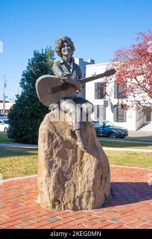 Sevierville, Tennessee - 27 octobre 2022 : vue sur le centre-ville historique de Sevierville, Tennessee, ville natale de Dolly Parton. Banque D'Images