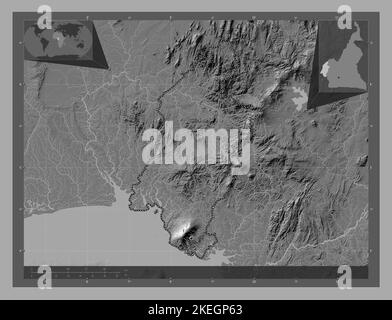 Sud-Ouest, région du Cameroun. Carte d'altitude à deux niveaux avec lacs et rivières. Cartes d'emplacement auxiliaire d'angle Banque D'Images