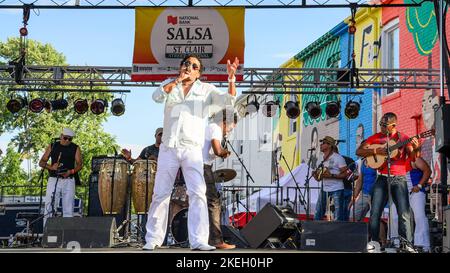 Salsa sur l'avenue St. clair Ouest, Toronto, Canada, 2012 Banque D'Images