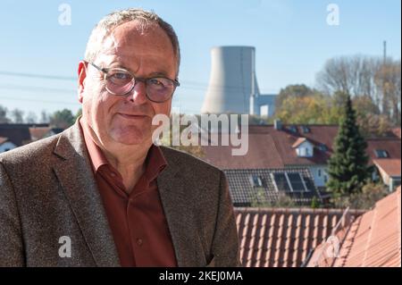 Niederaichbach, Allemagne. 27th octobre 2022. Josef Klaus (CSU), maire de Niederaichbach. Le Bundestag a approuvé la poursuite temporaire de l'exploitation des trois dernières centrales nucléaires de l'Allemagne pour assurer l'approvisionnement en électricité, y compris la centrale électrique Isar 2 à Essenbach dans le district de Landshut. (À dpa-Korr ''le moindre mal' - pas d'excitation sur le site de AKW Isar 2') Credit: Armin Weigel/dpa/Alay Live News Banque D'Images