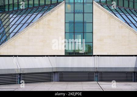 Le Musée d'Art moderne Grand-Duc Jean, ou Mudam, est le musée d'art moderne du Luxembourg. Il est situé sur le terrain de fort Thüngen. Banque D'Images